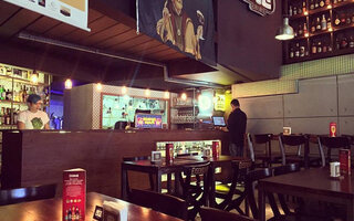 Bares (antigo): Booze Bar