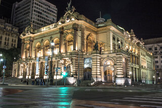 Na Cidade: Festival de Corais no Theatro Municipal