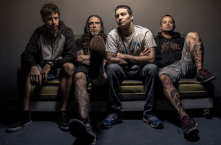 Shows: Dead Fish | Sesc 24 de Maio