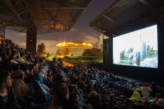 Na Cidade: Saiba onde curtir um cinema gratuito e ao ar livre em São Paulo no mês de agosto