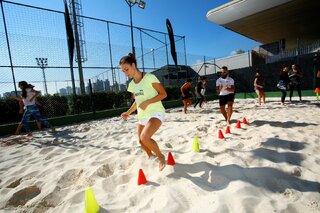 Na Cidade: Praia dos Paulistanos: Jockey inaugura espaço dedicado à prática de esportes de areia 