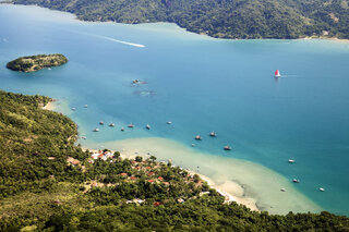 Viagens Nacionais: Para se apaixonar: 8 praias paradisíacas para conhecer em Paraty