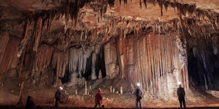 Viagens: 12 viagens para explorar cavernas e cachoeiras sem sair do Brasil