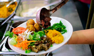 Restaurantes: Restaurante perto da Augusta oferece buffet vegano a 10 reais 