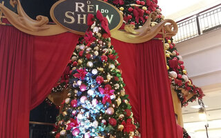 Na Cidade: Shopping Pátio Paulista celebra o Natal com decoração e apresentações inspiradas no filme 'O Rei do Show'