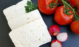 Receitas: Aprenda como fazer queijo fresco em casa