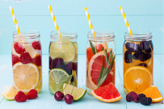 Restaurantes: 7 ideias de águas saborizadas para se refrescar (e se hidratar) neste verão
