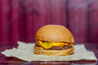 Restaurantes: Burger Joint lança ação com cheeseburger a R$5; saiba mais!