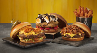 Restaurantes: Outback lança hambúrguer de brownie e mais duas opções salgadas por tempo limitado; saiba mais! 