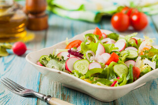 Receitas: 10  saladinhas refrescantes que são a cara do verão