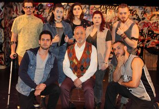 Teatro: Avesso - O Musical