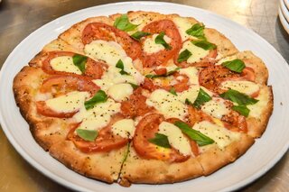 Restaurantes: Abbraccio oferece pizza em dobro para celebrar a chegada de 2019