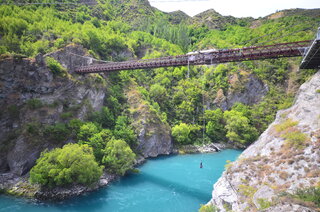 Viagens Internacionais: 7 incríveis lugares ao redor do mundo para pular de bungee jumping