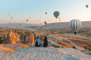 Viagens Internacionais: 10 incríveis destinos ao redor do mundo para voar de balão