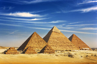 Viagens: 8 pirâmides surreais para conhecer ao redor do mundo 