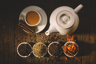 Receitas: 10 receitas diferentes de chá para esquentar o inverno