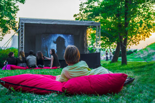 Na Cidade: Anima Julho no Cine na Praça