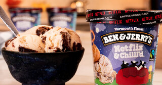 Gastronomia: Netflix e Ben & Jerry’s lançam sorvete exclusivo com pedaços de bolo de chocolate e biscoito pretzel; saiba mais!