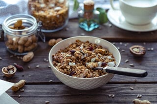 Receitas: 7 receitas de granola caseira que vão te impressionar