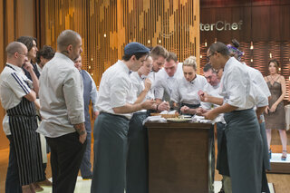 TV: MasterChef Profissionais: cozinheiros precisam reproduzir prato de restaurante nesta terça-feira (12)