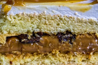 Receitas: Bolo de ameixa é ótima opção para sobremesa e lanche da tarde; veja o passo a passo!