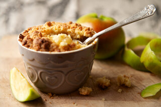 Receitas: Receita: aprenda a fazer crumble de maçã e castanhas