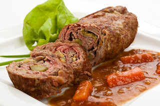 Receitas: Rocambole de carne moída é pedida certa para o almoço; confira a receita!