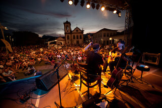 Na Cidade: Bourbon Festival Paraty