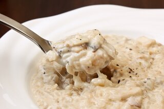 Receitas: Risoto de frango com gorgonzola é opção saborosa para almoço e jantar; veja a receita!