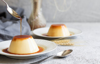 Receitas: Flan de baunilha com cream cheese é sobremesa fácil de fazer; confira o passo a passo!