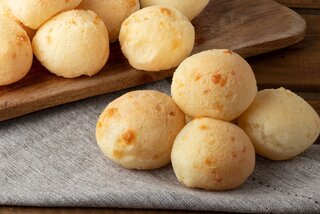 Receitas: Receita de pão de queijo vegano é fácil de fazer e opção deliciosa para o lanche da tarde; veja o passo a passo!