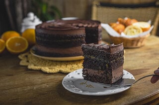 Gastronomia: Seja uma fatia ou inteiro: saiba onde comer bons bolos em São Paulo