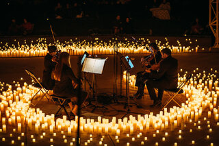 Na Cidade: Exposição 'Monet À Beira d'Água' recebe concerto à luz de velas; saiba mais!