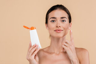Saúde e Bem-Estar: 10 hábitos que aceleram o envelhecimento da pele