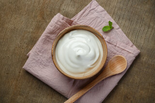 Receitas: Receita: mousse de iogurte grego cremosa e simples de fazer!