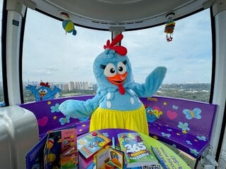 Programação Infantil: Galinha Pintadinha leva mães e filhos às alturas com experiência mágica na Roda Rico