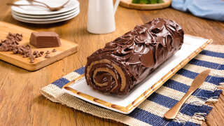 Receitas: Rocambole de Chocolate cremoso: pronto em poucos passos e irresistível!