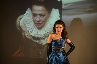 Teatro: Norma Bengell, o Brasil em Revista no Teatro do SESI-SP
