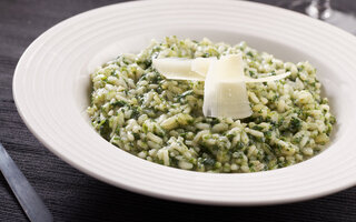 Risoto de chá verde com espinafre