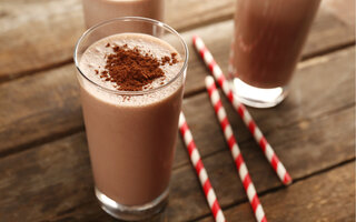 Milk-shake crocante de Ovomaltine e Amarula