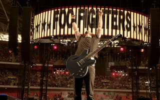 Foo Fighters: Back and Forth