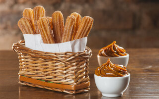 Churros Assado com Doce de Leite