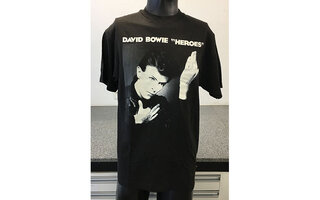 Camiseta de David Bowie usada por Renato Russo