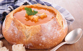 Strogonoff de Frango no Pão Italiano