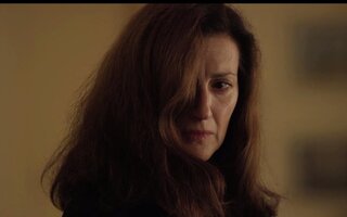 Scary Mother (Ana Urushadze) – Geórgia