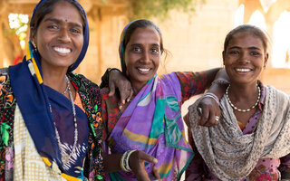 Trabalho Voluntário de Assistência à Mulher na Índia