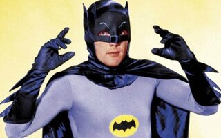 9 de janeiro – Morre Adam West