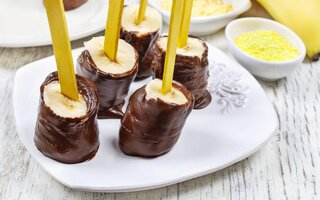 Bananas recheadas com Nutella