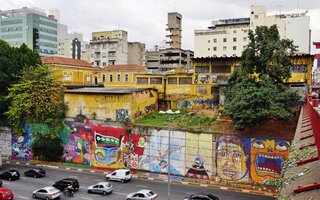 RUA DOS PINHEIROS