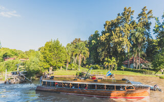 PASSEIO PELO RIO TIGRE